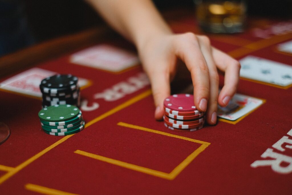 what to consider when picking an online casino